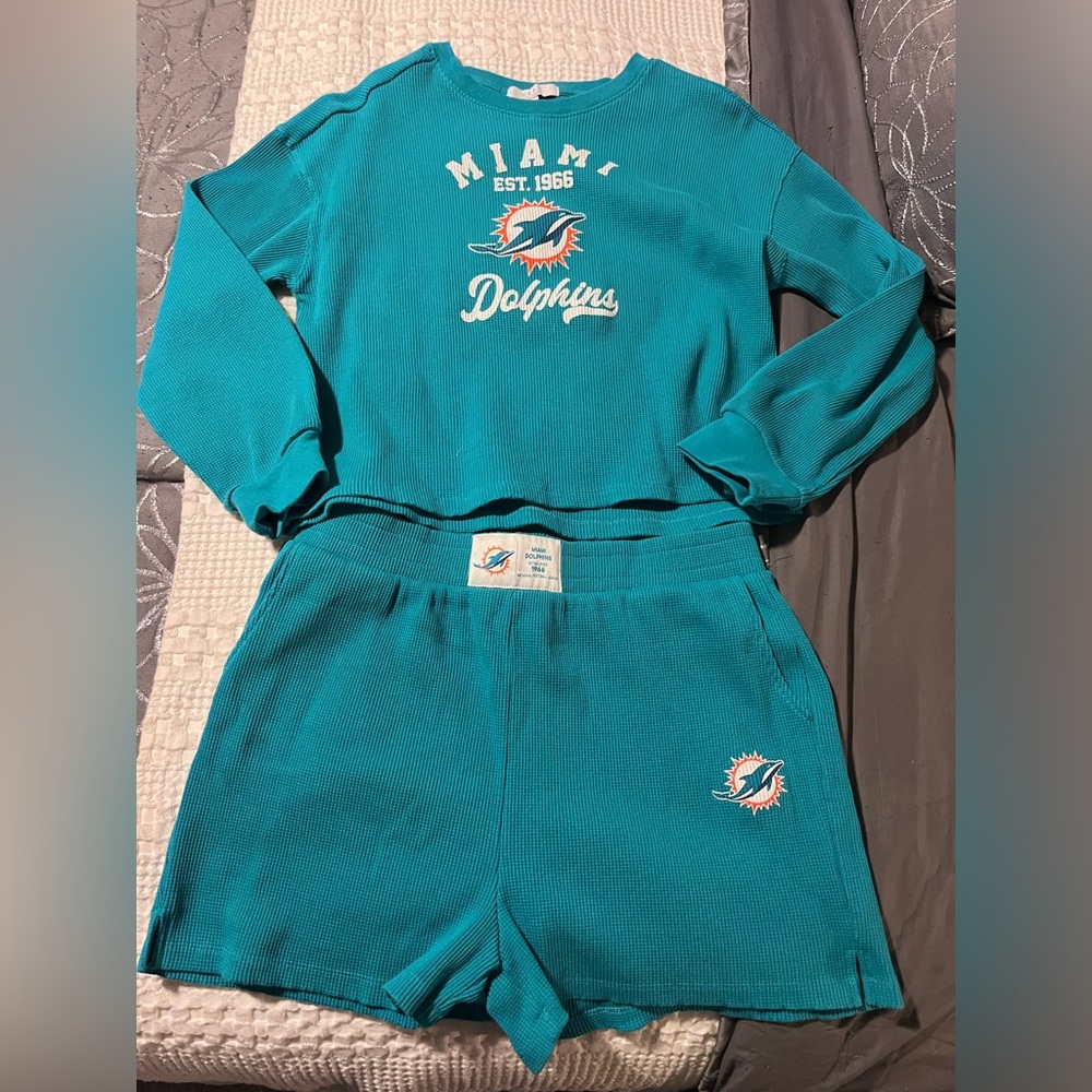 WEAR By Erin Andrews Miami Dolphins waffle knit lounge set